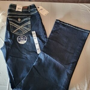 NEW Wallflower Women Jean's Luscious Curvy Fit Size 17/33